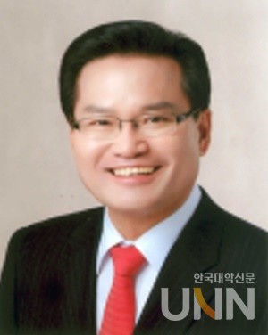 김석준 서울미디어대 석좌교수.