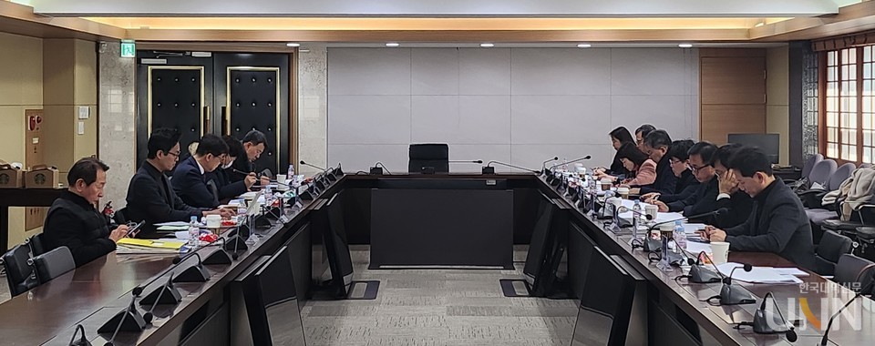 지난 4일 영남이공대 회의실에서 대구·경북지역 ‘지역혁신 중심 대학지원체계(RISE, 라이즈)’ 간담회가 개최됐다. (사진=한국전문대학교육협의회)