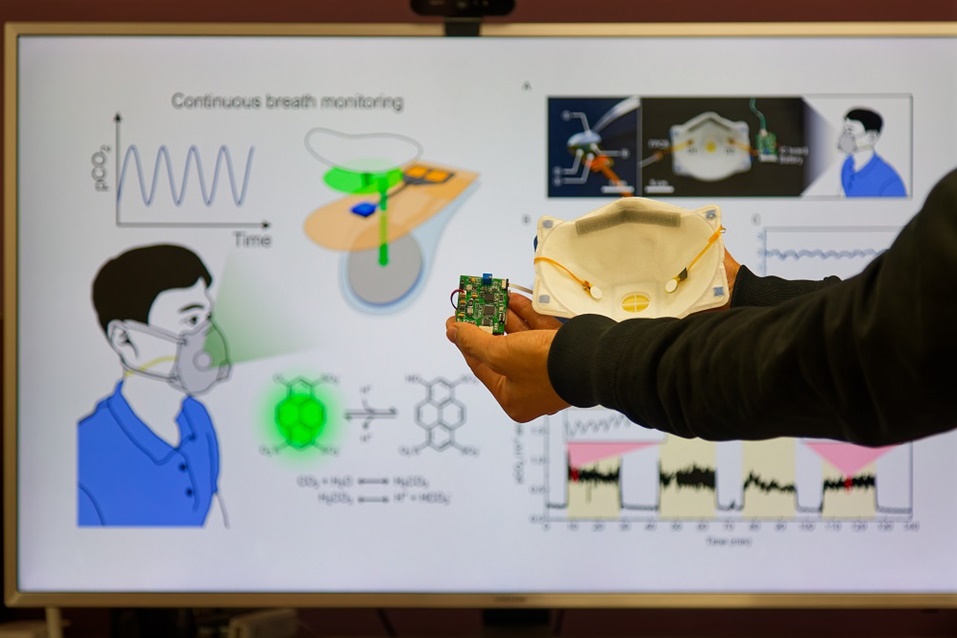 KAIST 유승협 전기·전자공학부 교수 연구팀이 개발한 센서. (사진=KAIST)