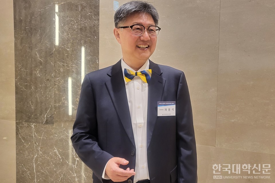 채용석 진학지원센터장이 청년 취업·고용률을 높이기 위한 방안에 대해 의견을 전하고 있다. (사진=주지영 기자)