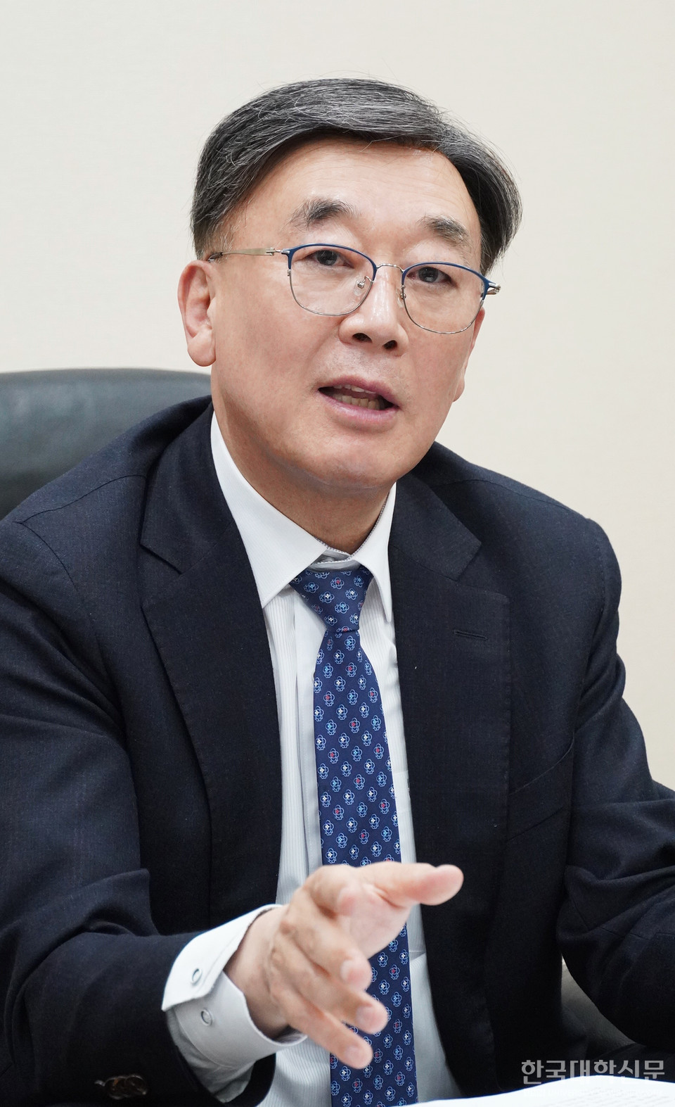 조순계 고등직업해외인재유치협의회장이 유학생 교육 품질 관리와 정착 지원까지 아우르는 종합 지원 서비스를 구축해야 한다고 강조했다. (사진=한명섭 기자)