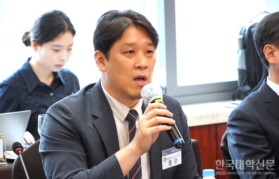 홍준 본지 대표이사·발행인이 개회사를 전하고 있다. (사진=한명섭 기자)