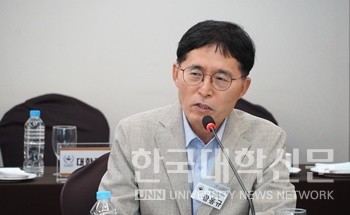 황홍규 전 대교협 사무총장.