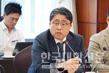 박훈 서울시립대 부총장.