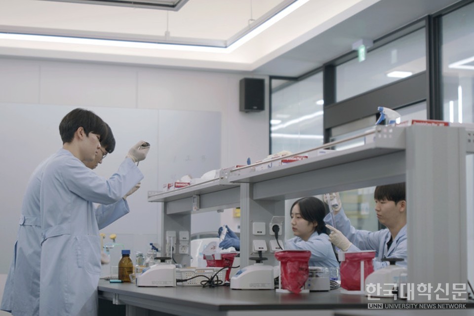 송도글로벌캠퍼스 바이오생명과 실험실. (사진=재능대)