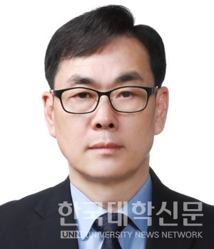 김춘식 교수.