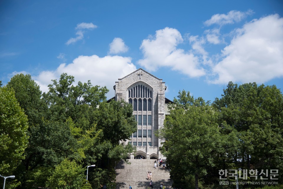 [한국대학신문] 이화여대, 대학혁신지원사업 성과평가서 2년 연속 ‘S등급’ 획득