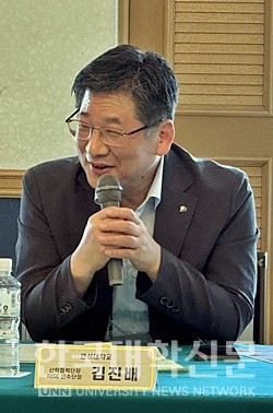 김진배 연성대 산학부총장(연수단장)