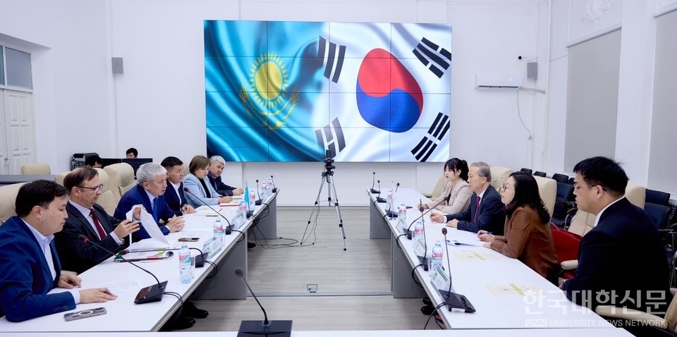 카자흐스탄 대학과의 농업교류 협의.