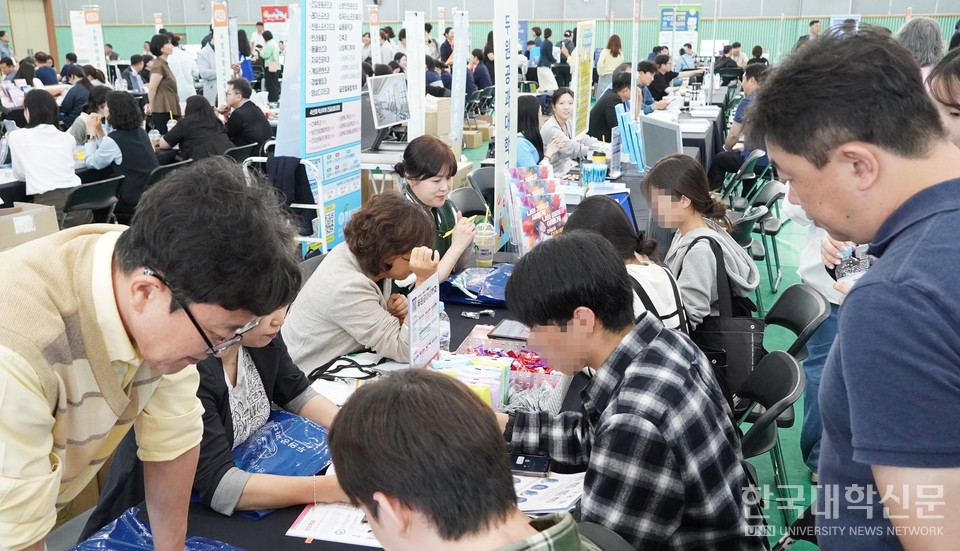 2026 수도권 전문대학 입학정보 박람회가 경복대학교 남양주캠퍼스 체육관에서 열렸다. (사진=한국대학신문DB)
