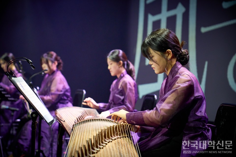 3일, 4번째 순서인 국악5중주 ‘이어랑’의 [풍파격량:파도가 이어져 닿는 곳] 공연