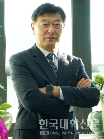 권영탁 입학홍보처장.