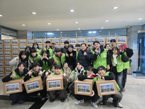 신구대 사회봉사단, 성남 지역 400가구에 '지역공동체 봉사' 행사 펼쳐 - 뉴스 썸네일 이미지